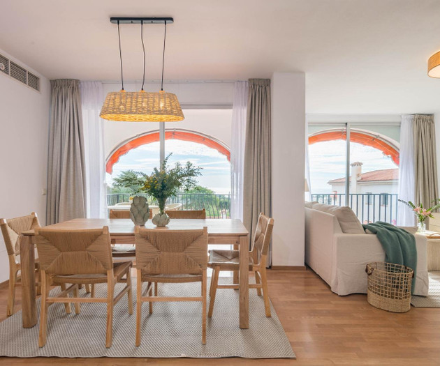 Beach view| Terrace | Pool | Workspace | HS WIFI