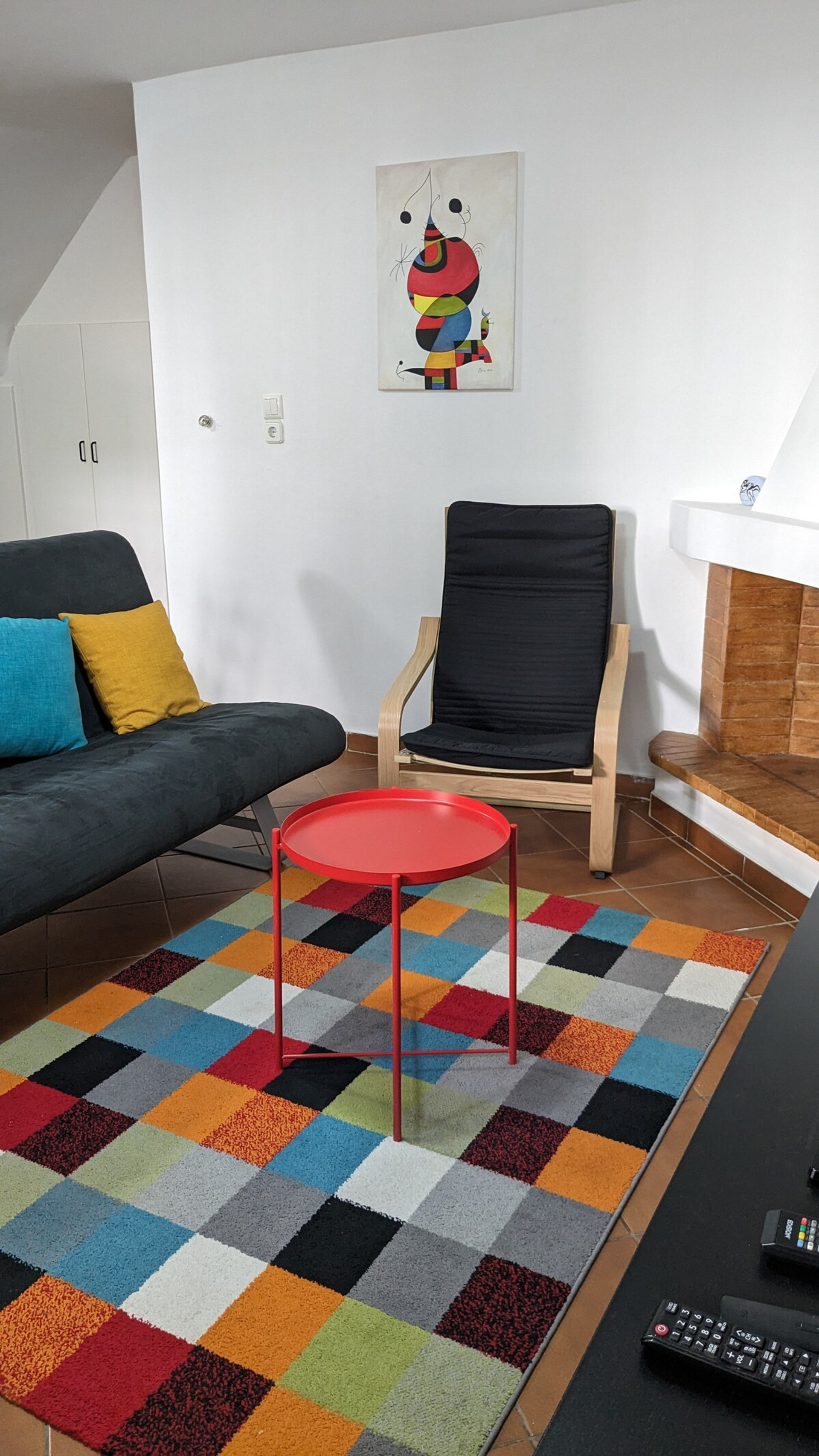 Living room image 4