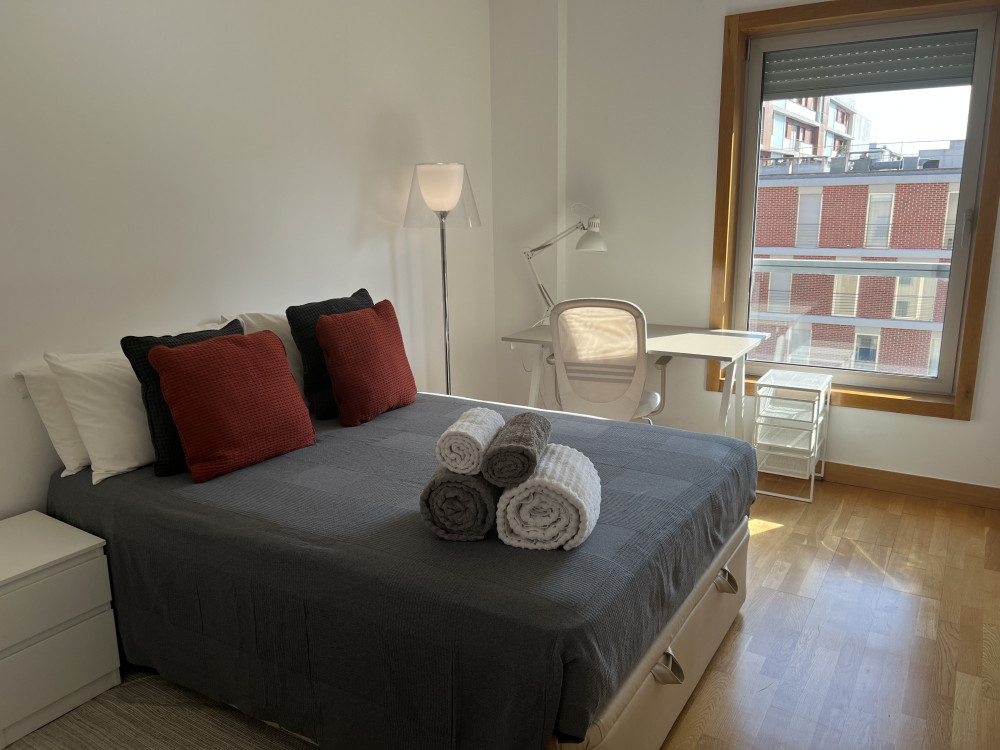 Room in Lisbon - 7 minutes from the airport preview