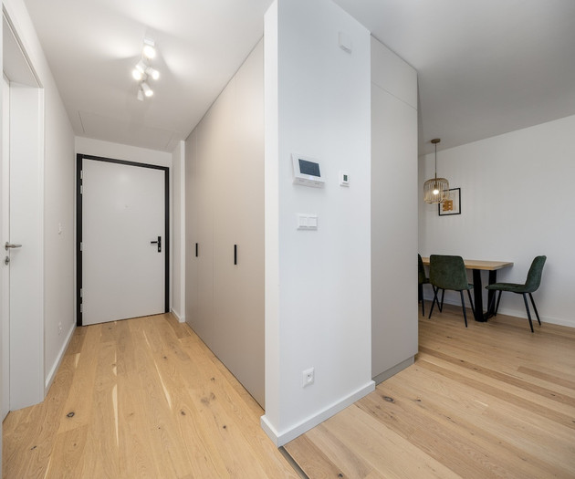 ZWIRN Design Stay near Nivy Station & Downtown