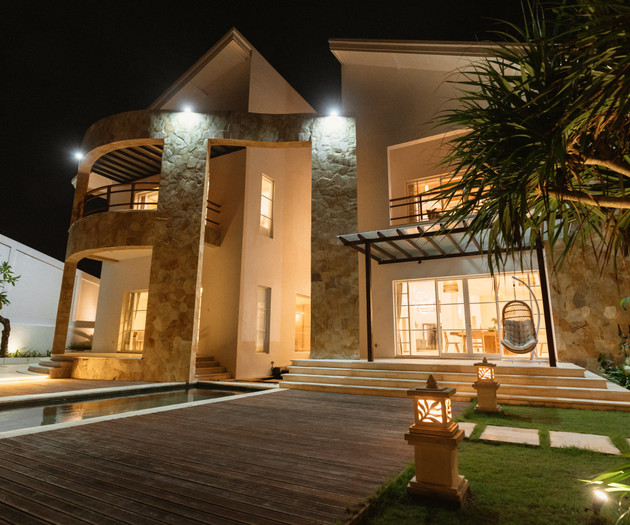Luxury Ocean Front Private Pool  5 BDR Nalas Villa