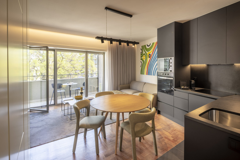 Serviced 2BR Avenidas Novas Lisbon Apartment preview