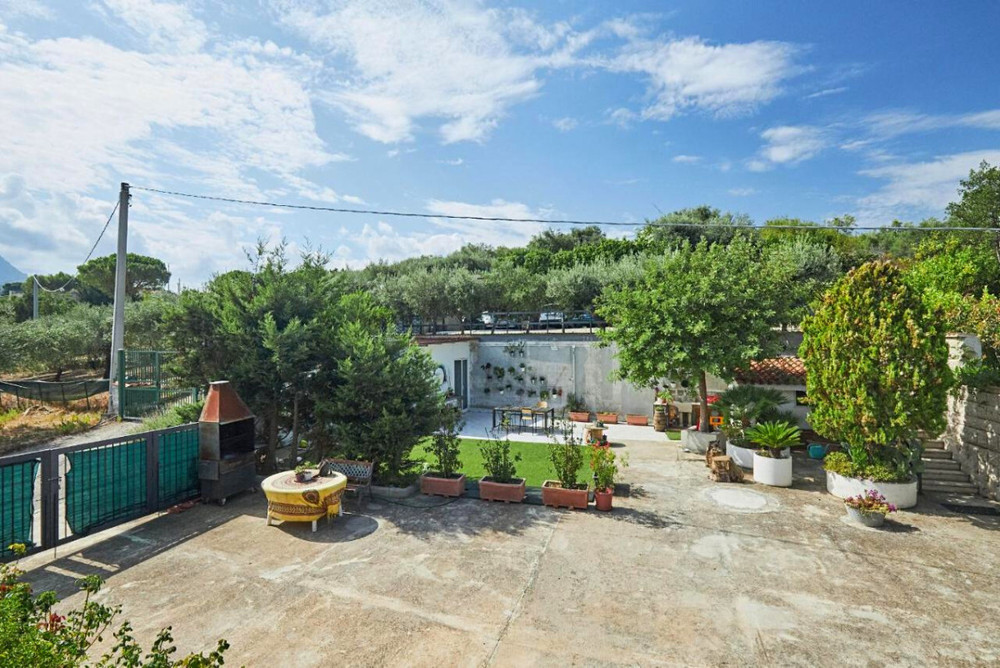 Chill Sicilian co-living - Double room Tuma