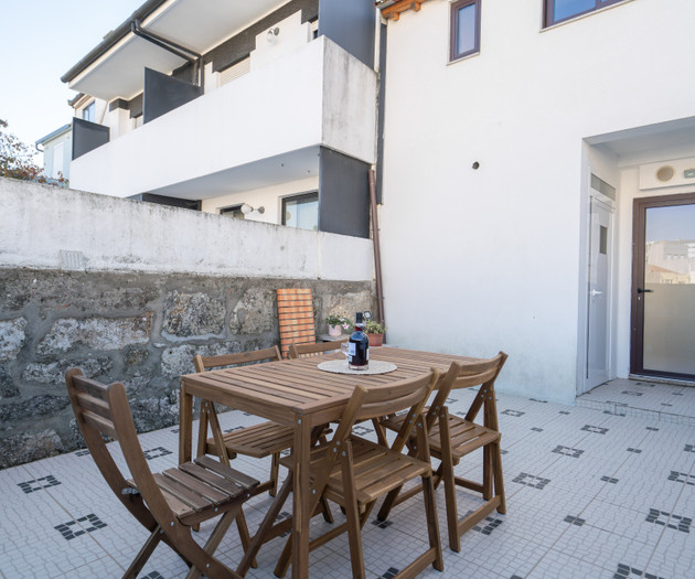 Elegant Colorful House w/ Private Terrace