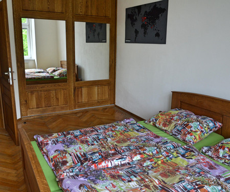 Oaken room with parkview (Flatshare)