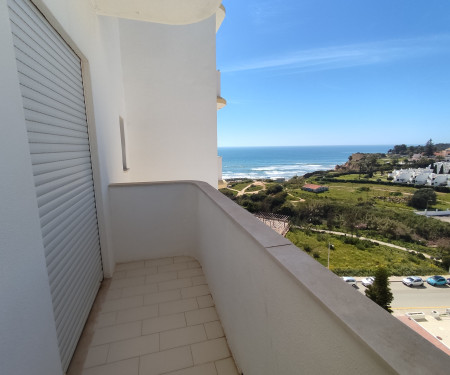 Apartment with sea view