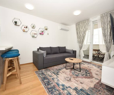 City Apartment La Luna - Happy.Rentals