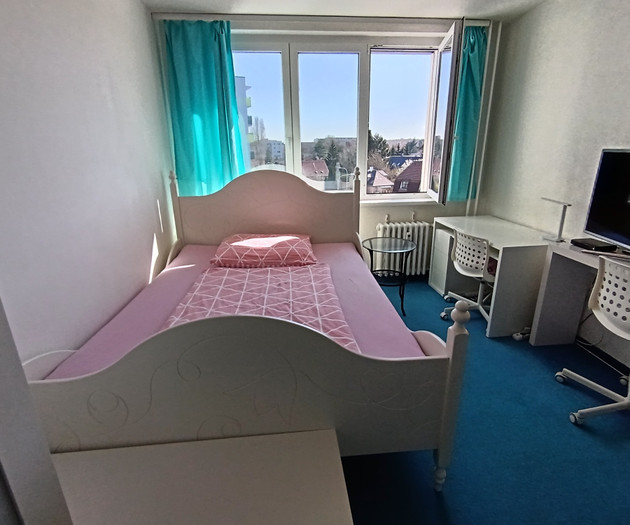 White room in Prague 5