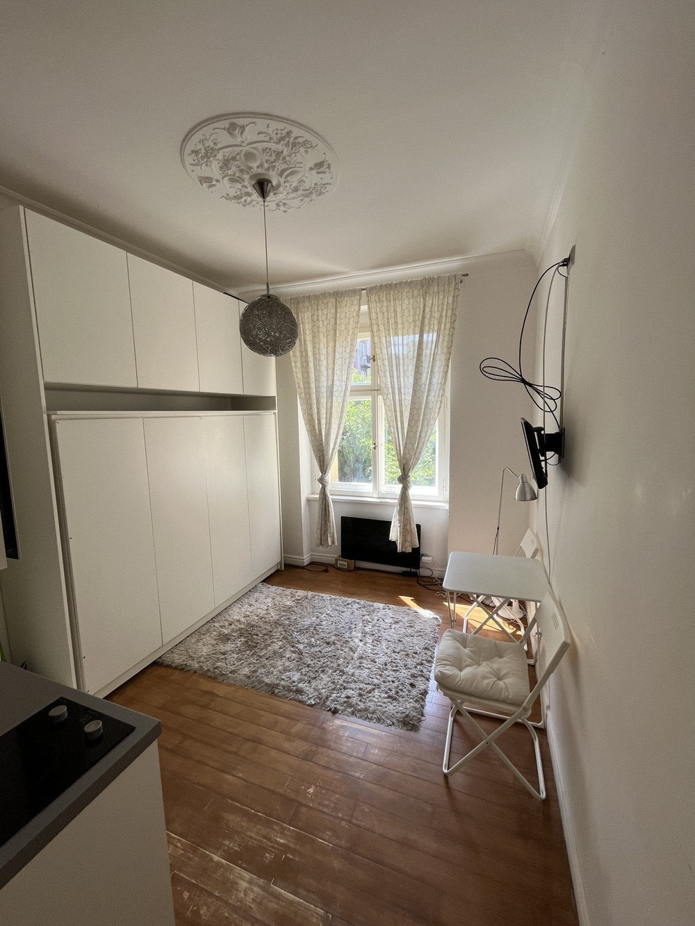Small but very beautiful apartment preview