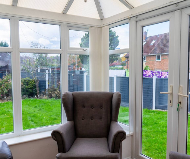 Cozy 4 Bedroom Home | Pet Friendly | Free Parking
