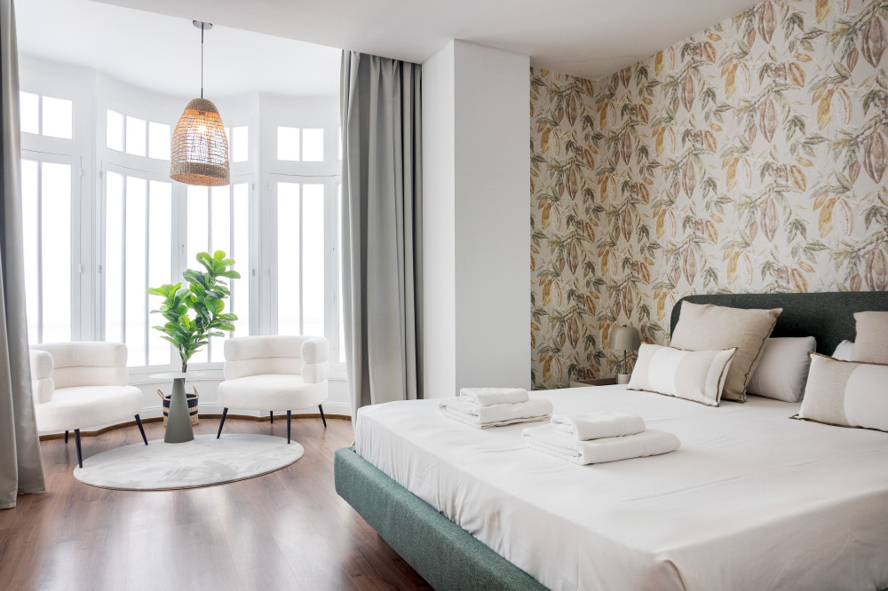 Luxury 4 rooms Apartment for Families and Groups preview