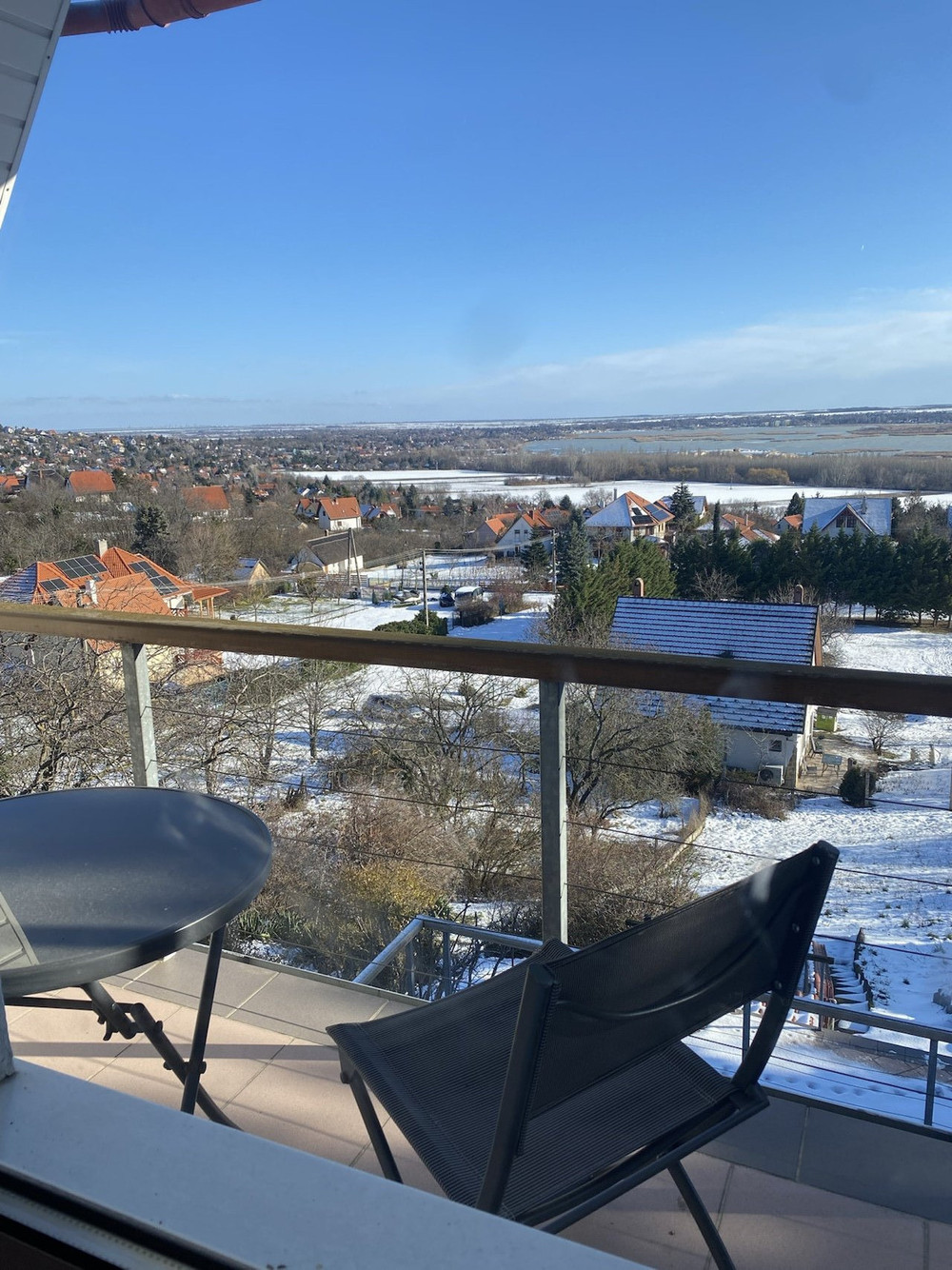Independent Studio with Stunning Lake View preview