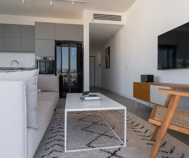 Blueground | Tel Aviv, balcony,nr Carmel Market-35
