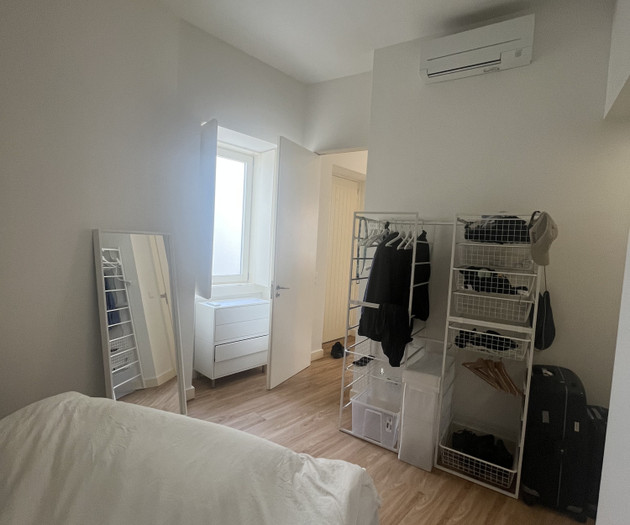 Sunny side apartment, quiet area
