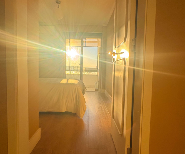 Modern 2BDR with Sunset Views – Faro Center