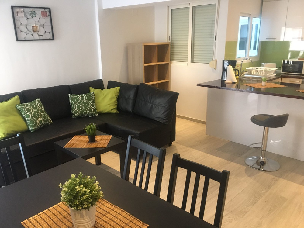 Beautiful 2-Bedroom Apartment in Cullera, Spain preview