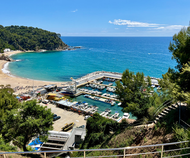 Wake up to the sea, Cala Canyelles · Costa Brava