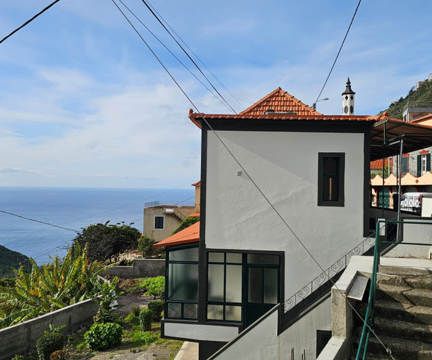 Villa Rodrigues - Mountain and Sea View