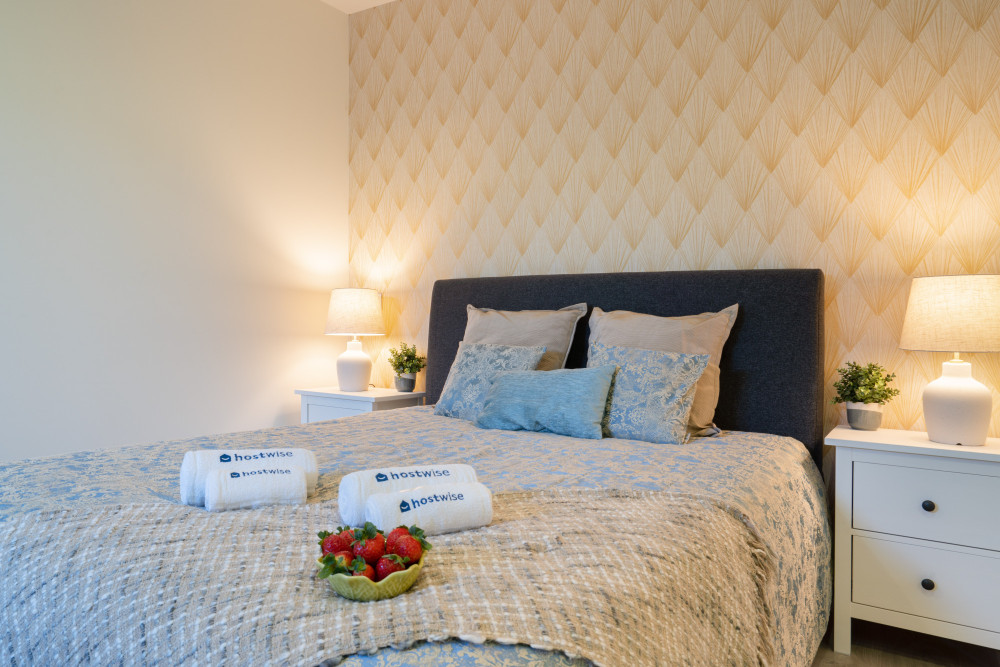 Quiet Charming Flat w/ Balcony preview