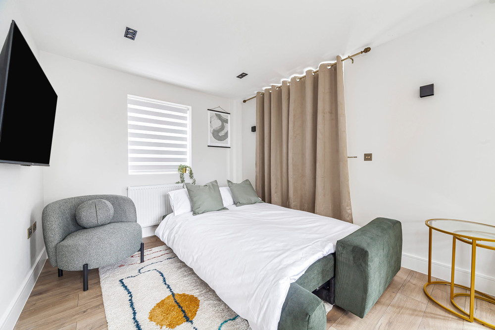 Chic and Classy 2BR Penthouse w/ Parking, 6 Guests preview
