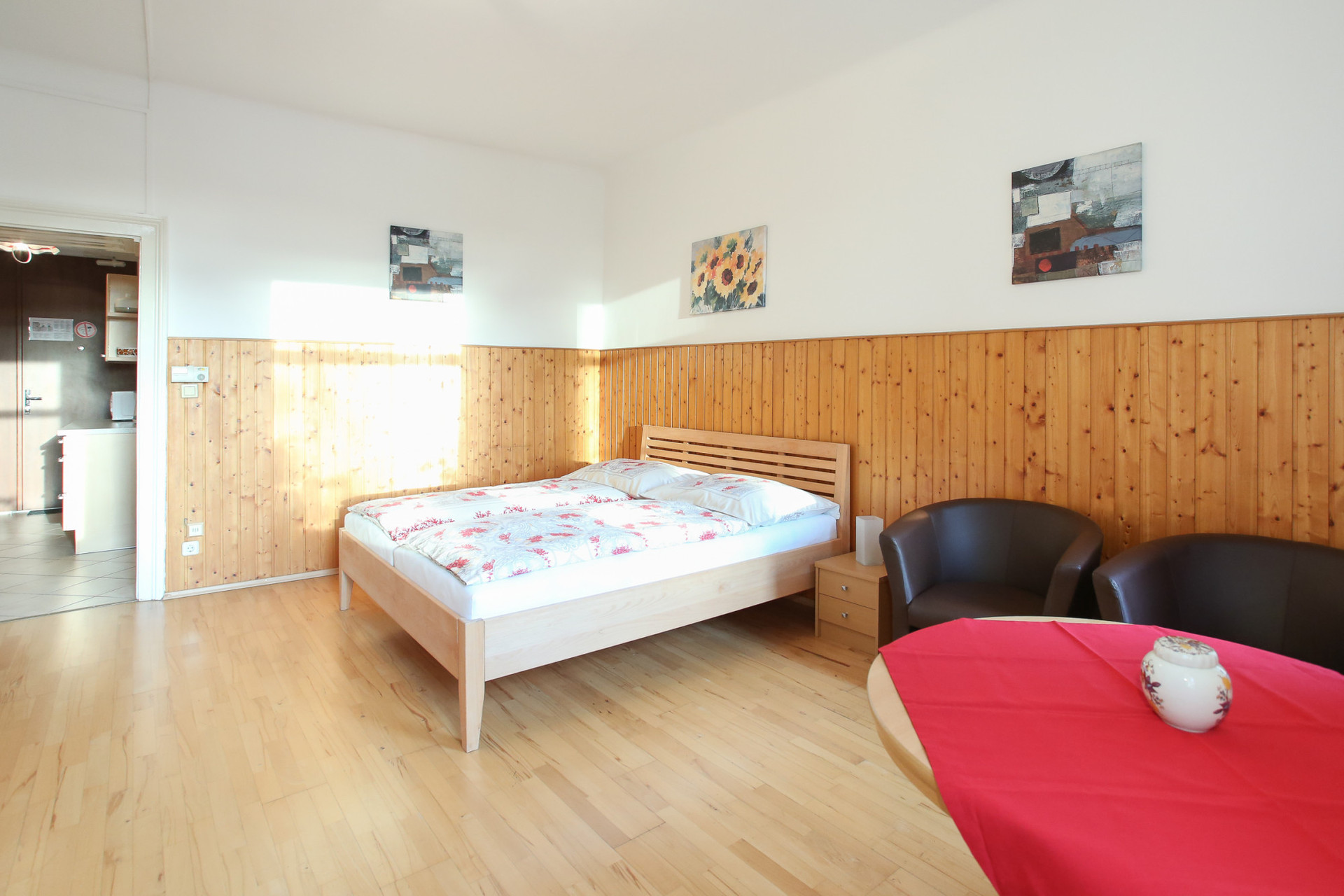 Tisch und Bett