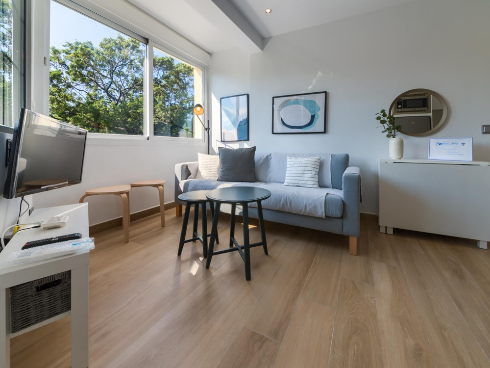 H2M Alameda Principal with Alameda views preview