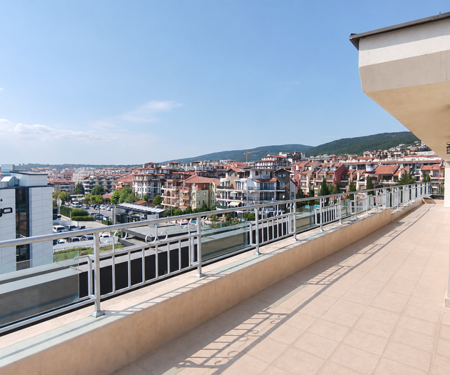Sea View Penthouse • 3BR • 126m² + Terrace • Pools