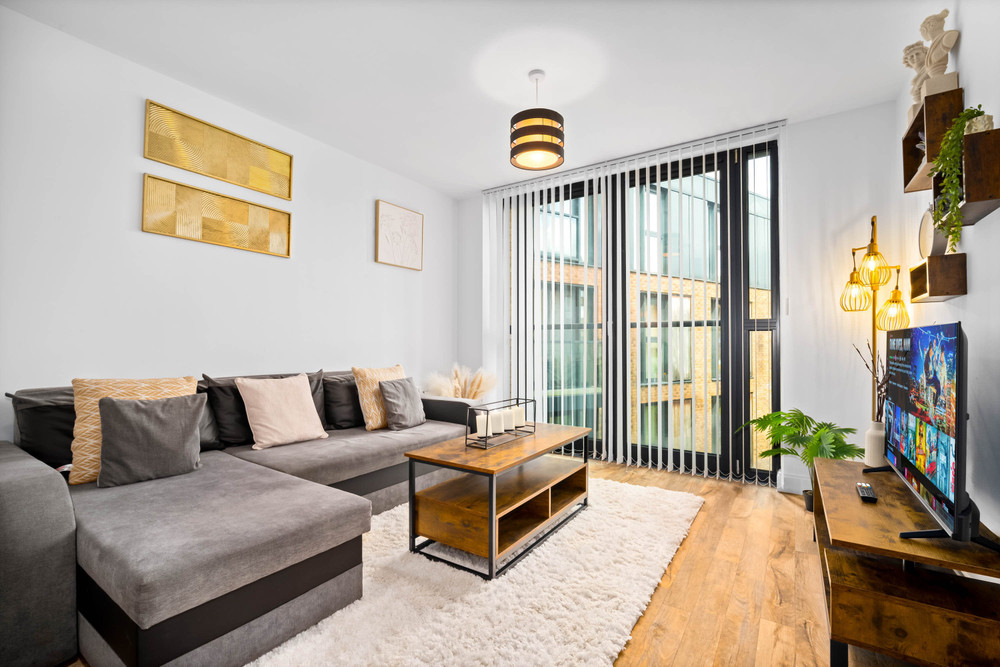 Southside | Free Parking, Gay Village & Bullring preview