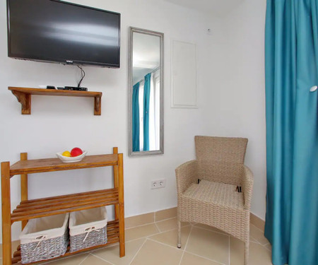 DeLuxe Apartment B with Sea View / Free Parking