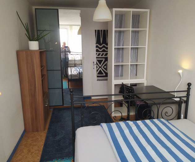 Blue room in Prague 5