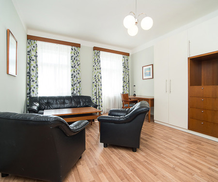 Family two bedroom apartment at Vinohrady