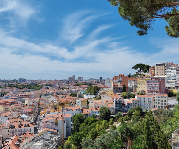 2-Bedroom Panoramic City & River Views | Graça