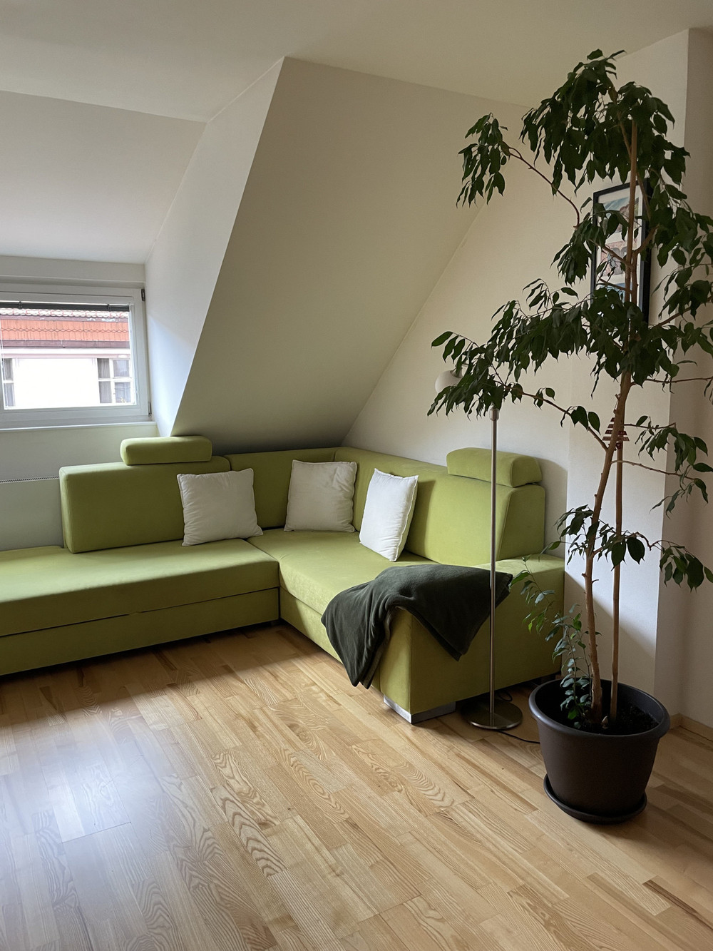 Sunny double floor apartment  near Prague Castle preview