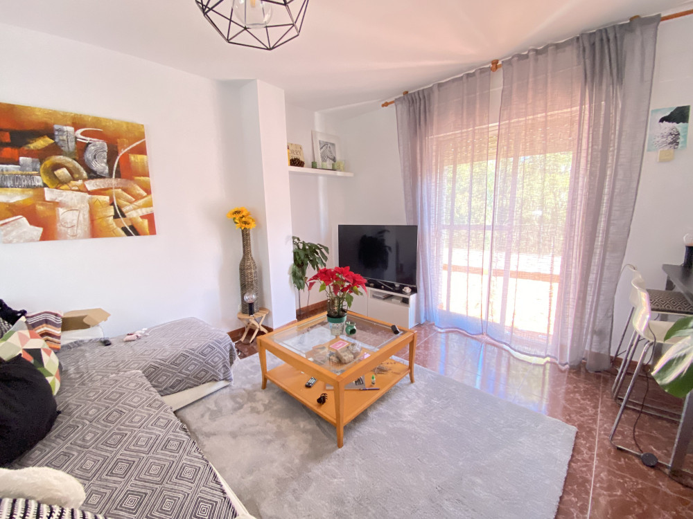 Sunny flat in Sierra Nevada with terrace