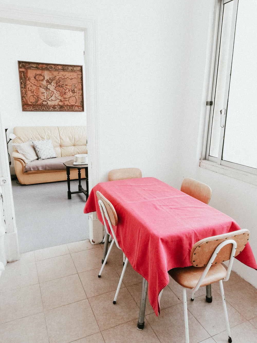 Beautiful double bedroom 1min from tube