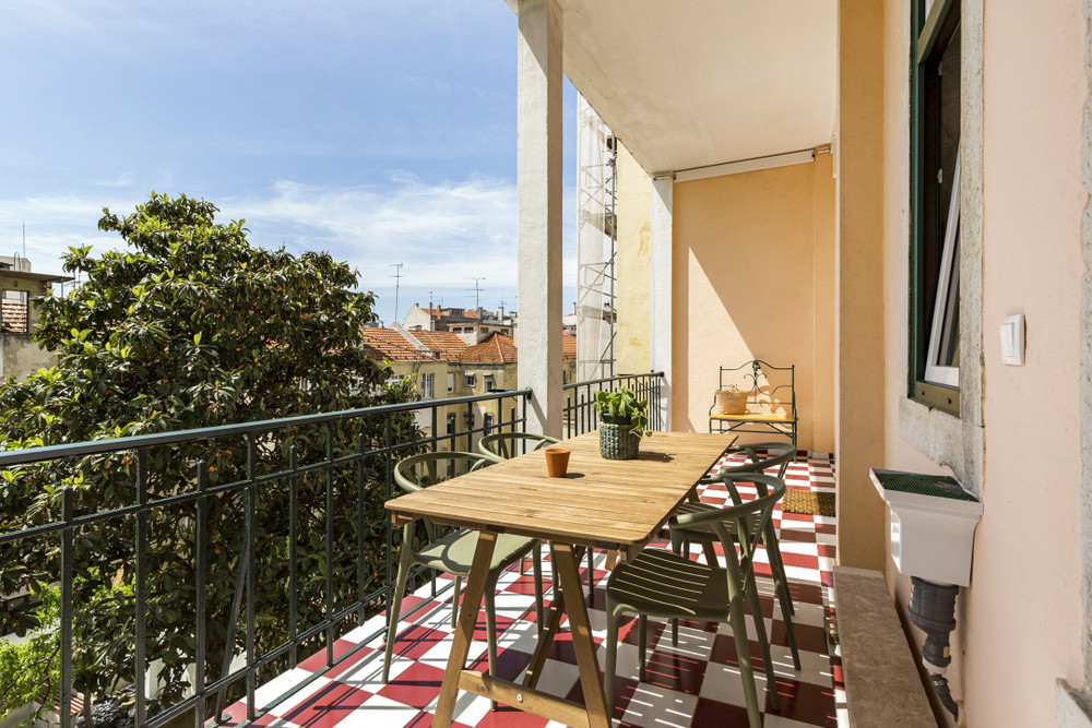 Lisboa Remote Work Haven with Office preview