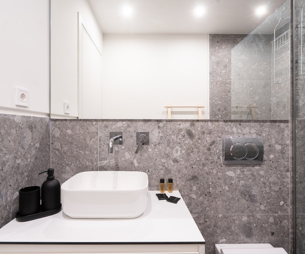LIV Athinum 1 - Luxury Apartment 3C
