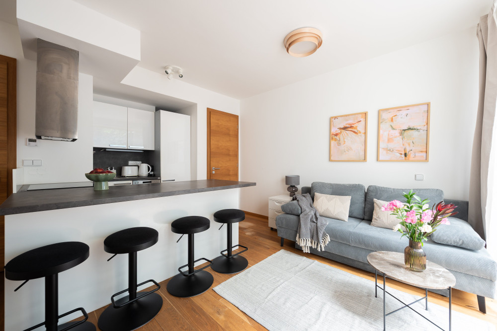 Peaceful Terraced Apartment with Free Parking preview