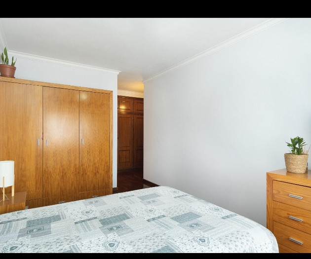 Apartamento proximo do mar espaçoso e soalheiro