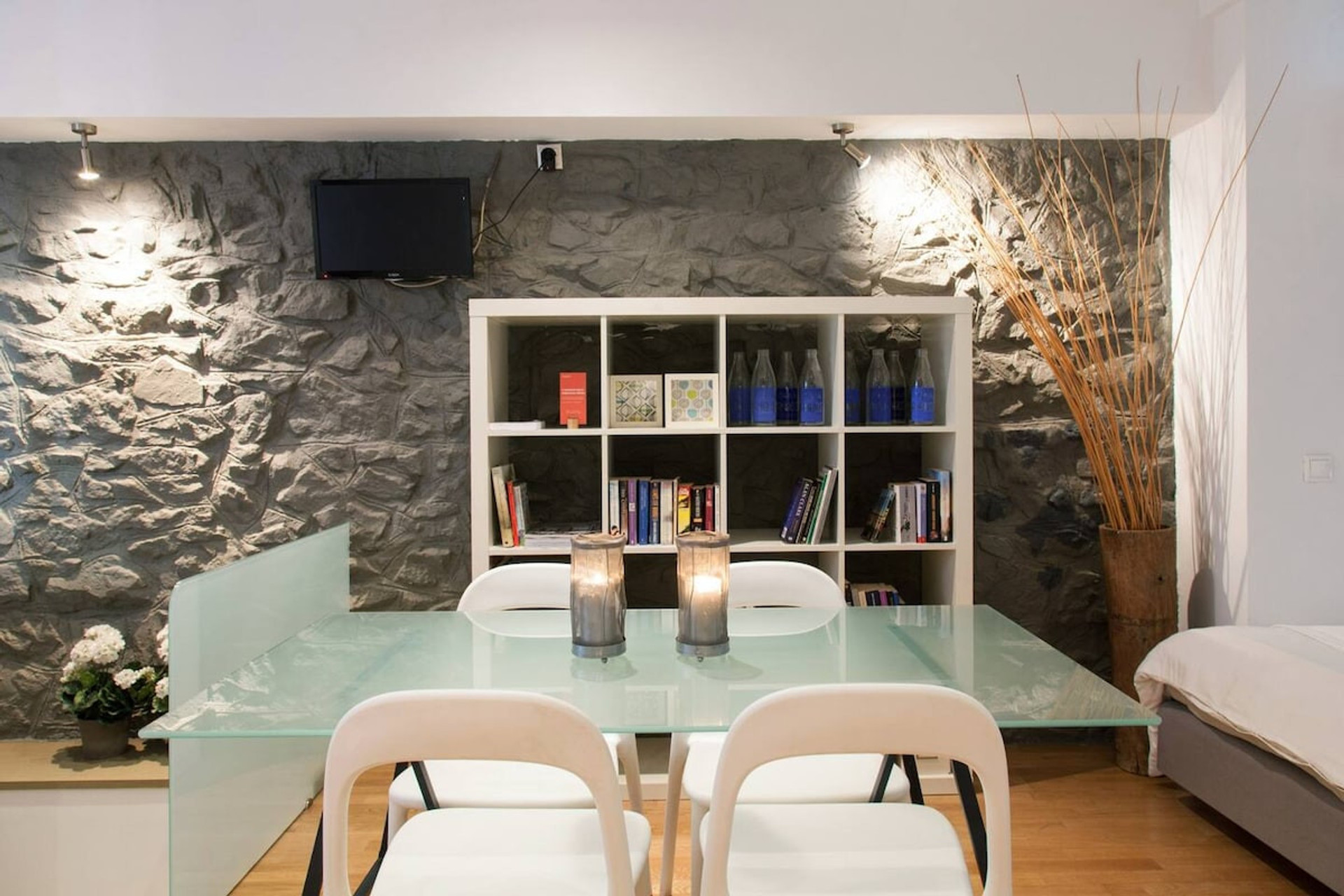 Dining or work space