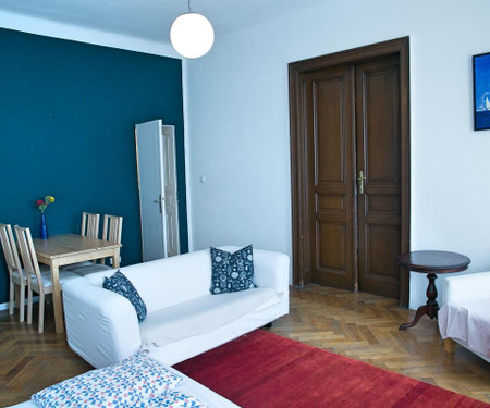 One bedroom apartment, Nikolsdorf, Trappelgasse