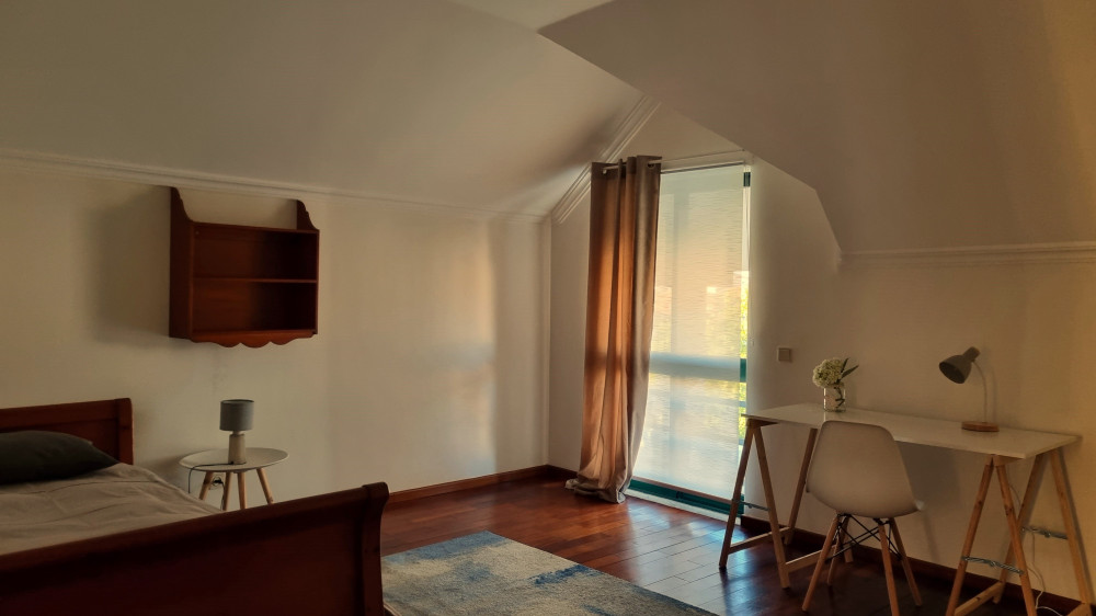 Spacious single bedroom next to Montijo BusStation preview