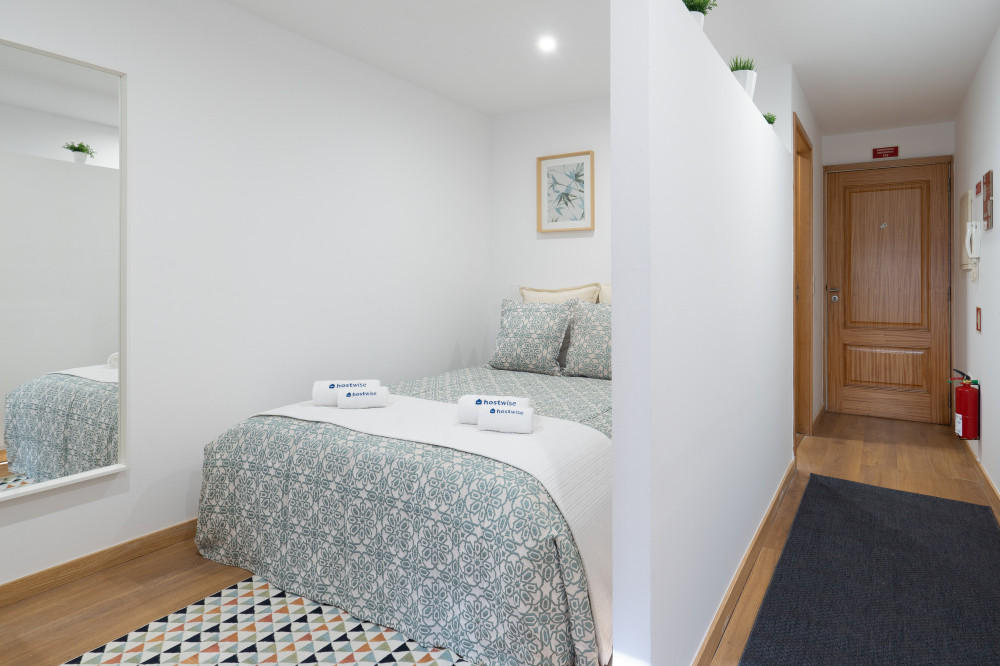 Peaceful & Bright Flat | Rocky Terrace preview