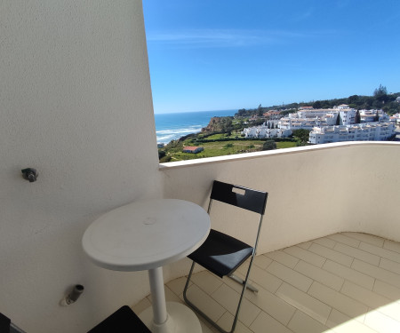 Apartment with sea view