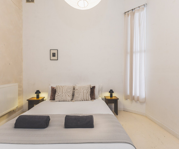 Bright 2BR Flat, Near Central Line, Bethnal Green