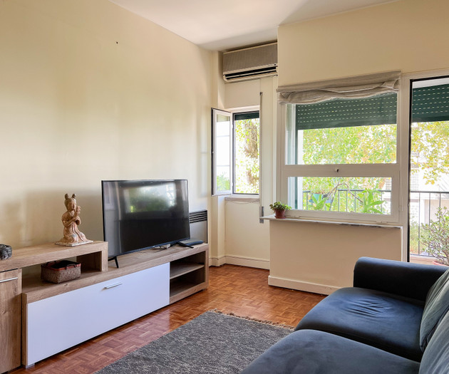 T5 Duplex com muita luz e vista verde nos Olivais