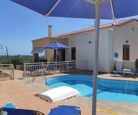 Villa, sea view, 100m2, near village.