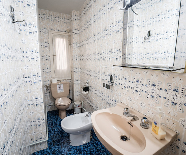 Spacious apartment in Chamberí by beBalmy