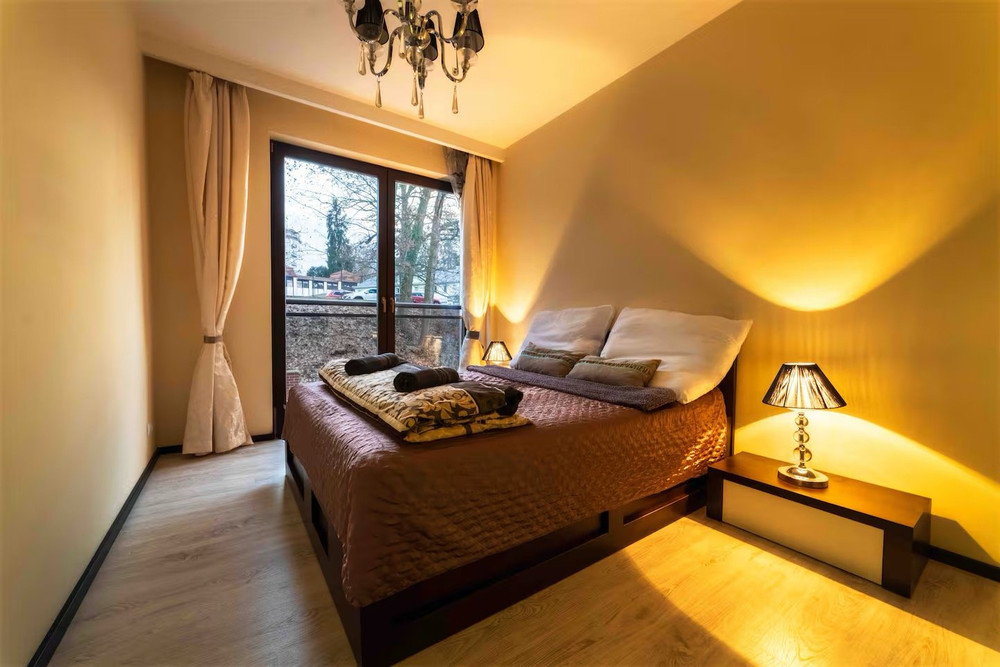 Premium Imperial Apartment near Hot Springs preview