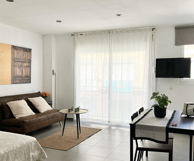 Varela 1 studio